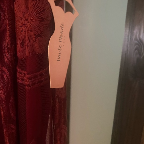 New Wine color Maxi dress - Picture 7 of 13